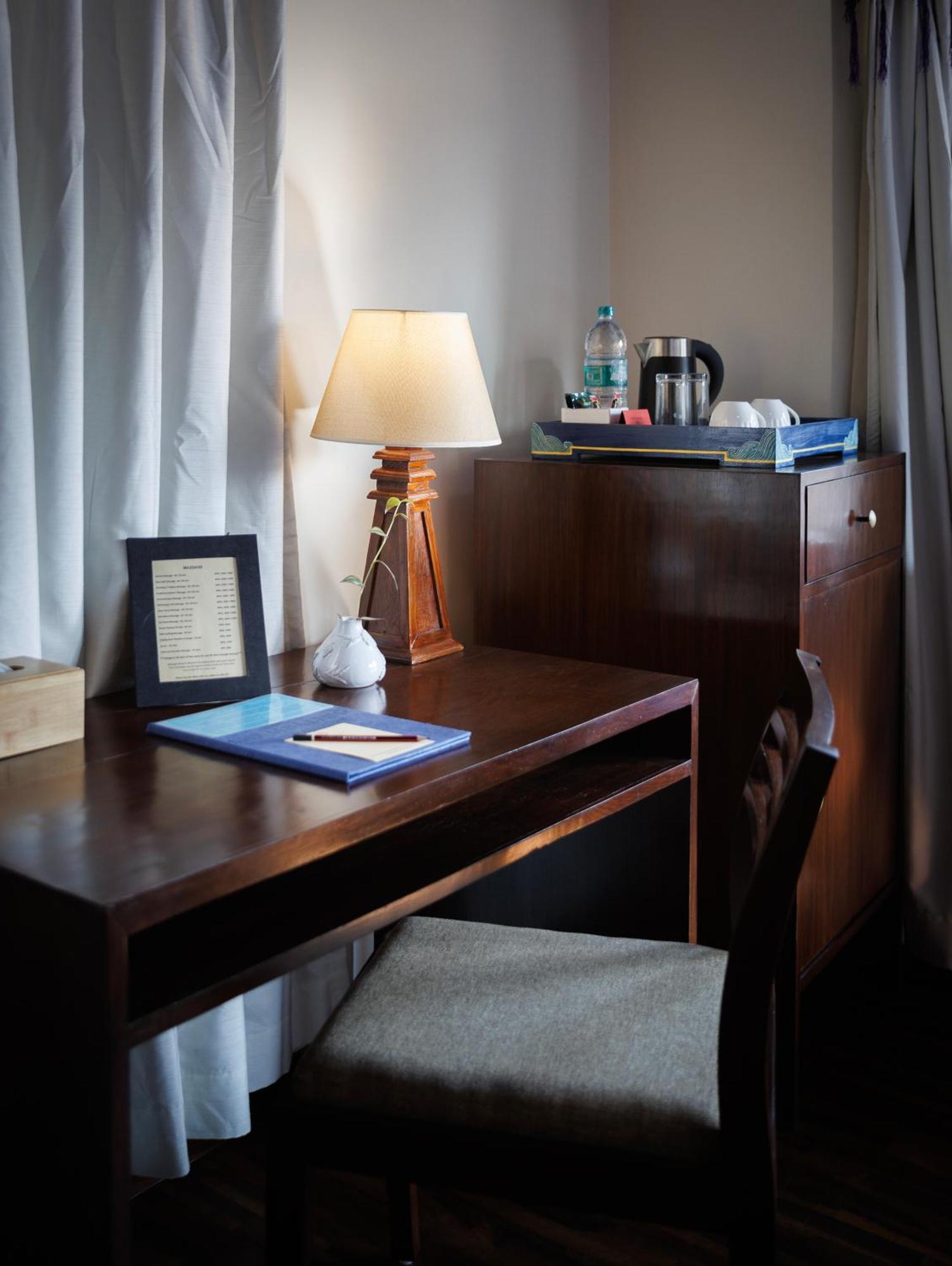 Shambaling Boutique Hotel Kathmandu Exterior foto