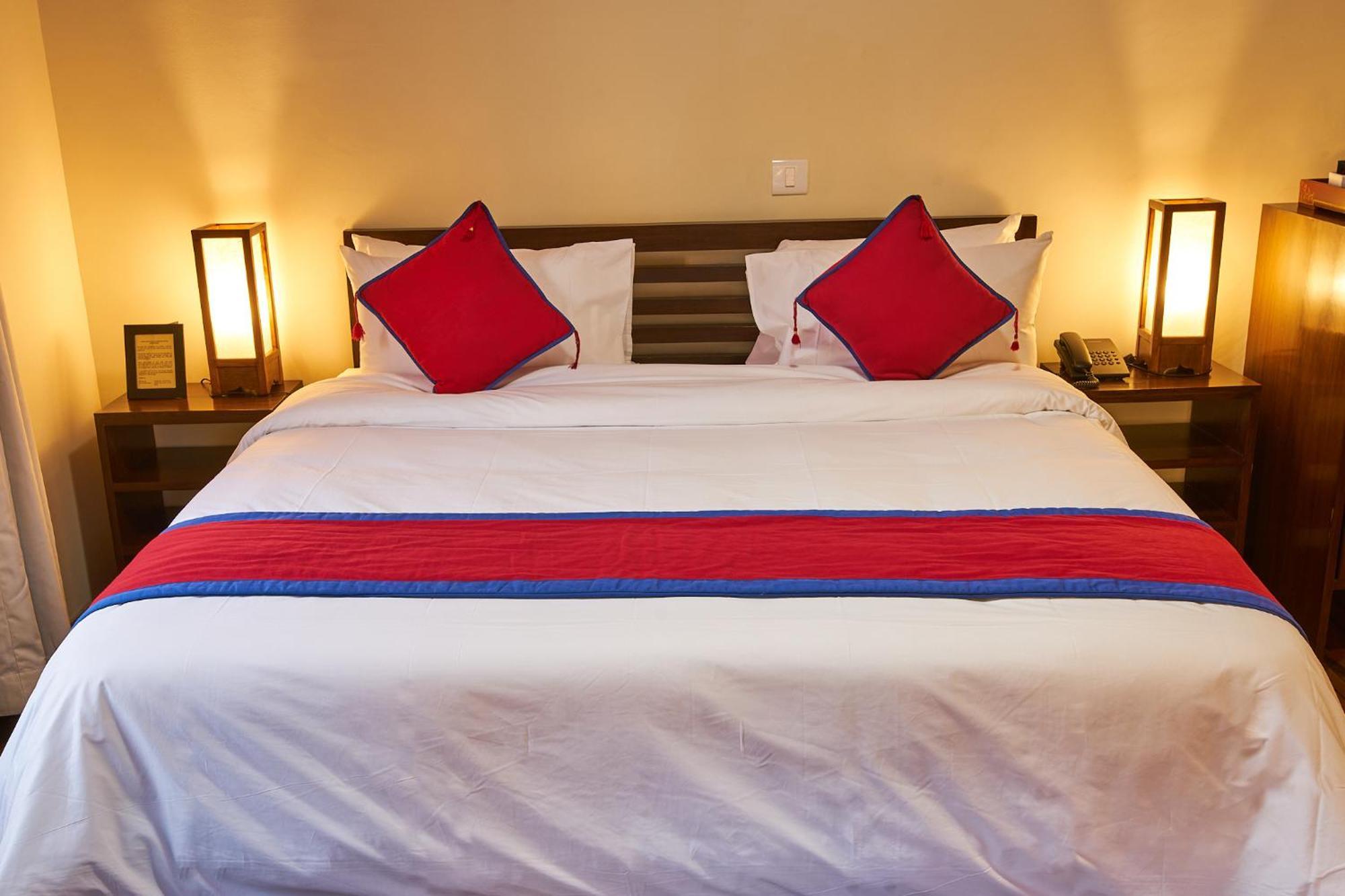 Shambaling Boutique Hotel Kathmandu Exterior foto