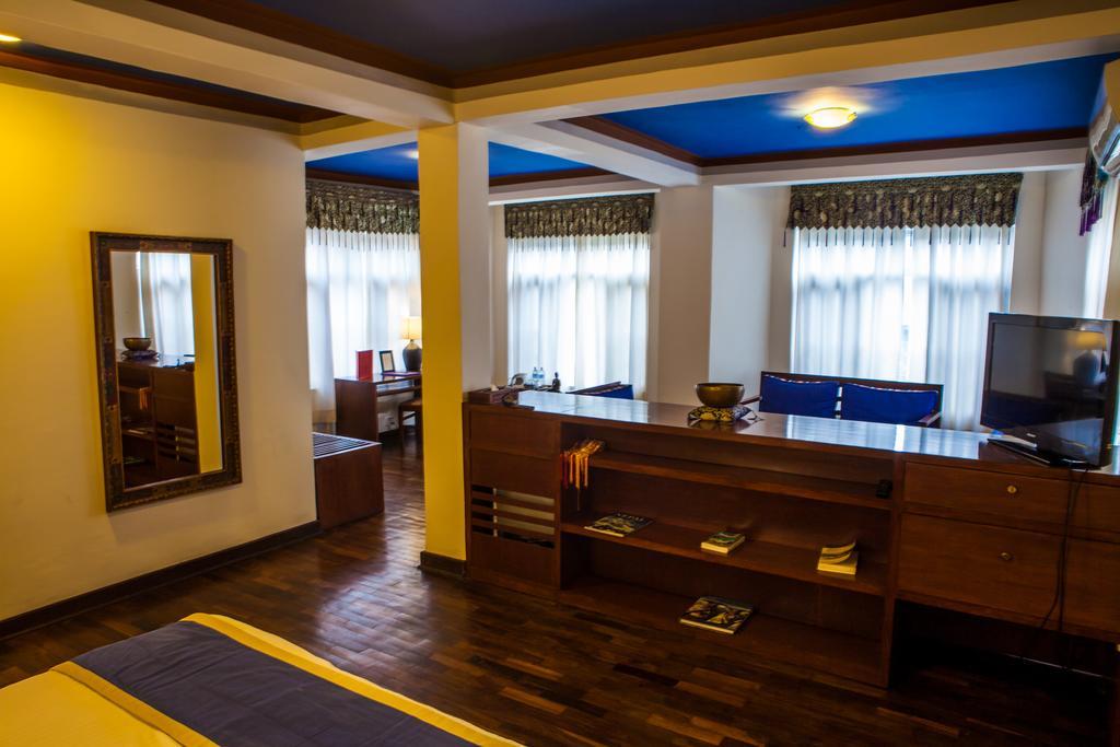 Shambaling Boutique Hotel Kathmandu Exterior foto